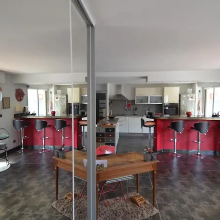 Rouge Indien Appartement